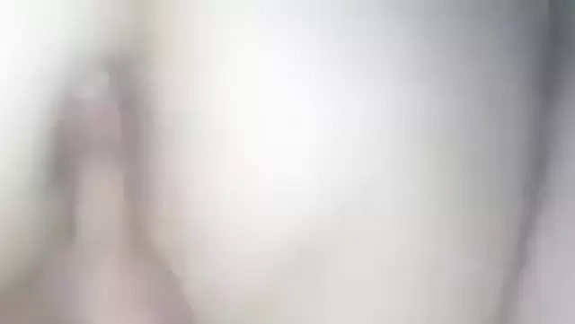 یه زن قزاقستانی قبول کرد جلوی دوربین سکس کنه